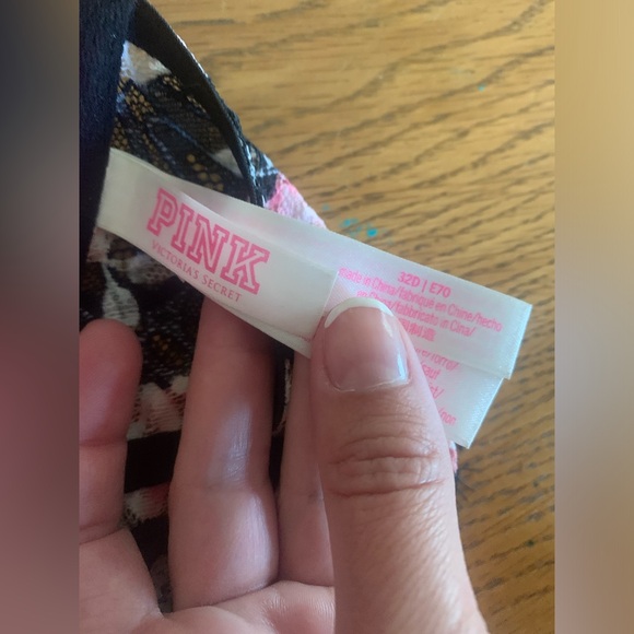 Victoria secret bra. Racer back bra. NWT - Picture 10 of 13